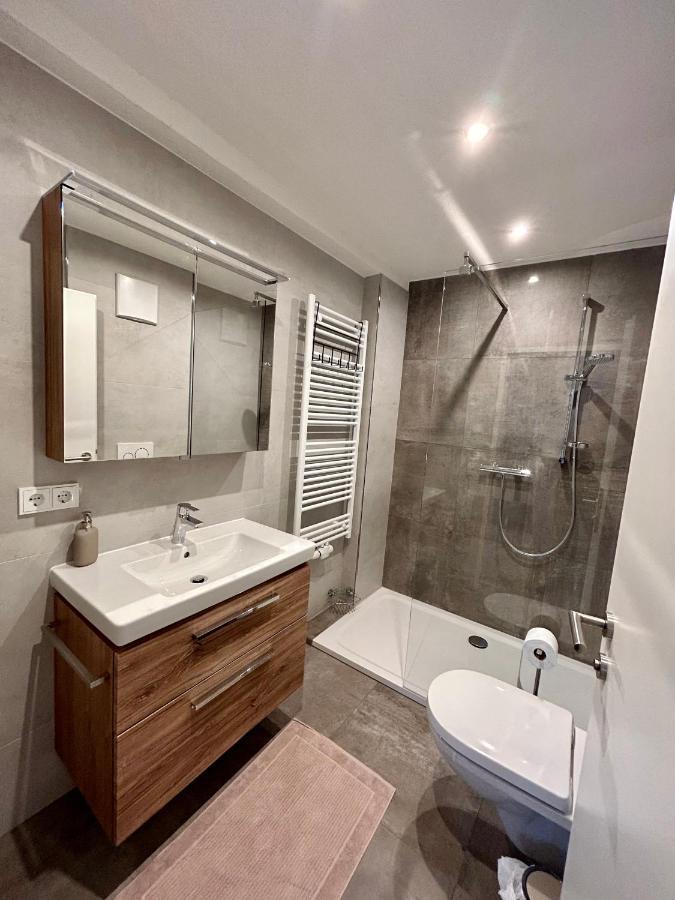 Idyllische Suite In Zentrumsnaehe Mit Parkplatz Top 1 Gmunden Extérieur photo